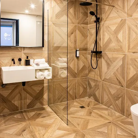 فندق Ovyo 4*