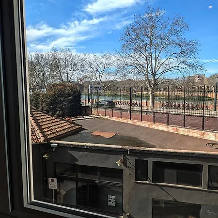 Ovyo Hotel 4*
